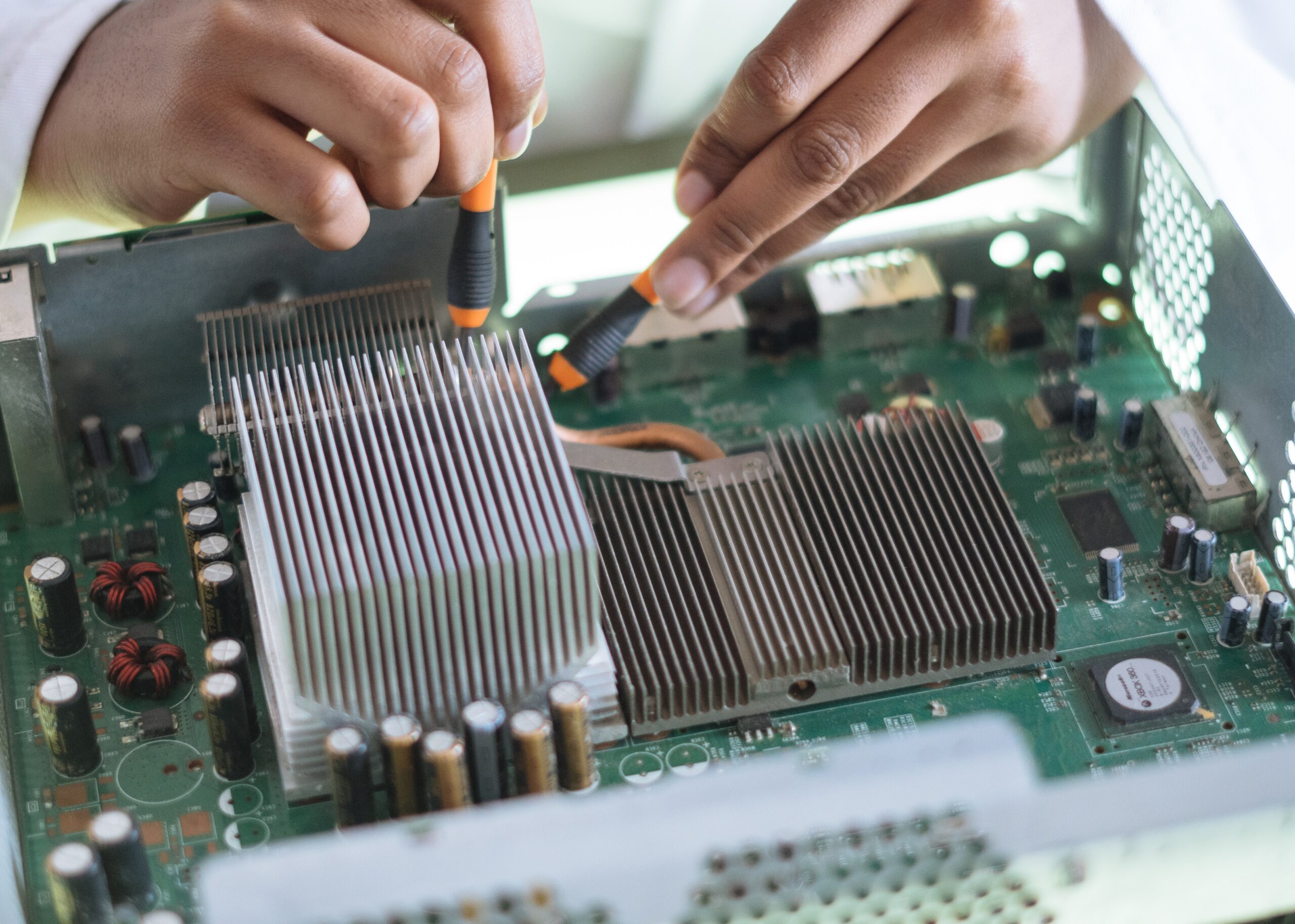 COMPUTER MAINTENANCE & REPAIRS